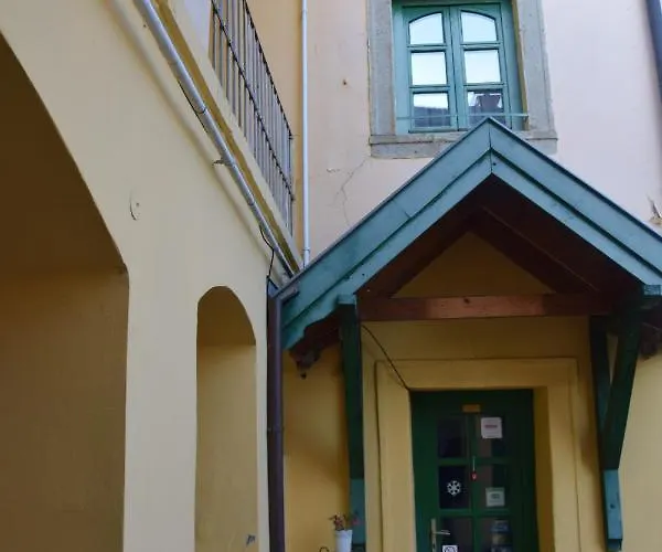 Hauser-bodnár Ház Pensión Eger